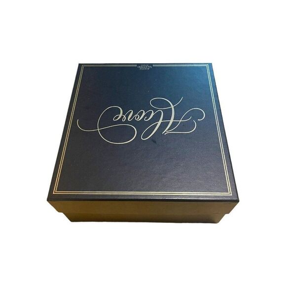 Valentino Alcove Empty Gift Shoe Box Tissue Paper Dust Bag Ribbon 10”x11”x4.5” - Picture 3 of 9